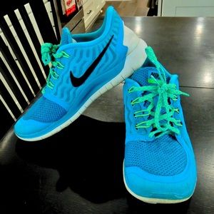 Blue Nike Free 5.0.